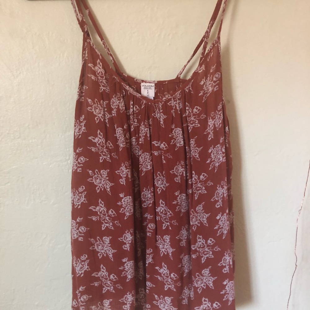 Volcom flow tank top